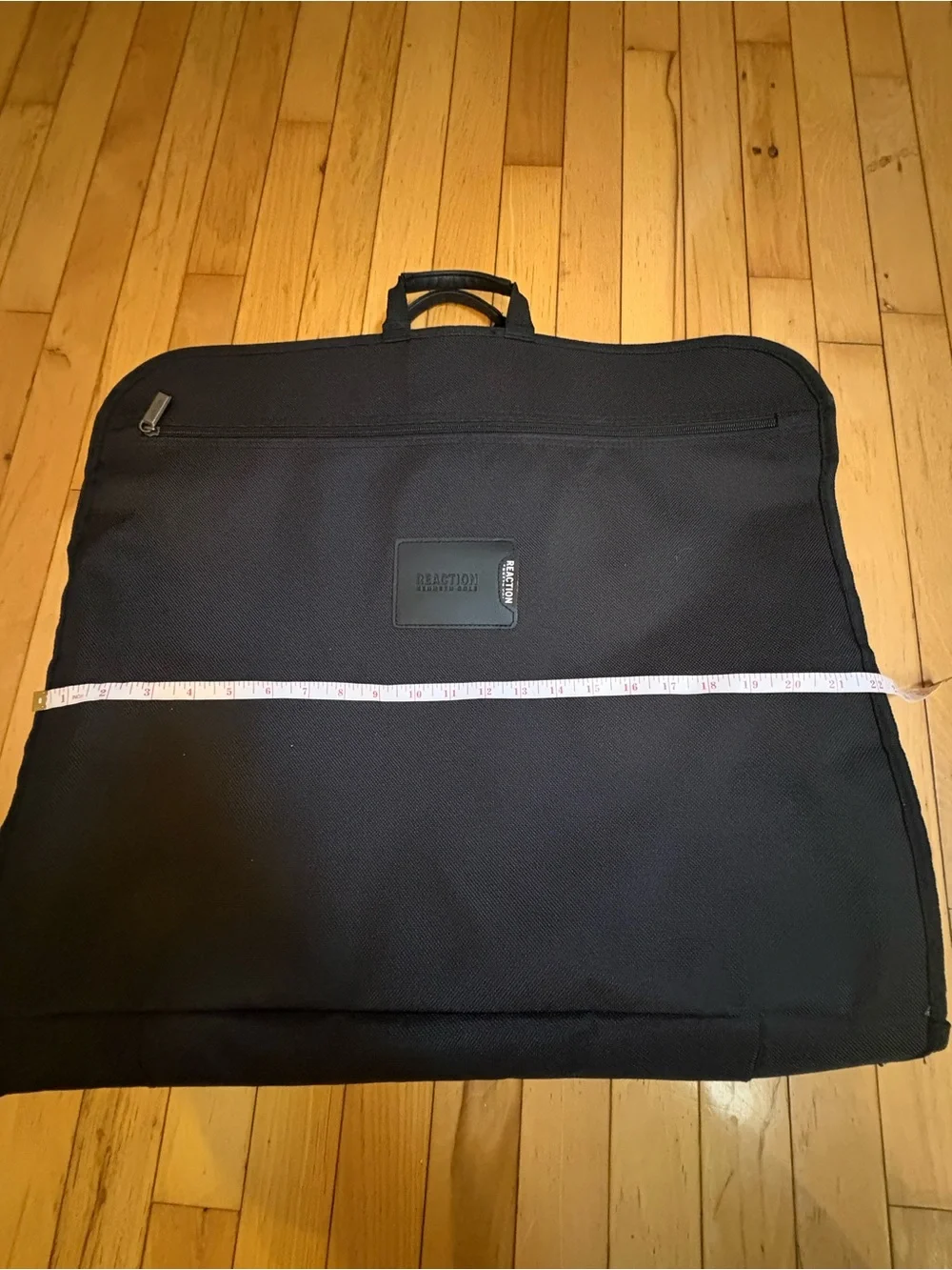 Reaction Kenneth Cole Travel Carry Bag